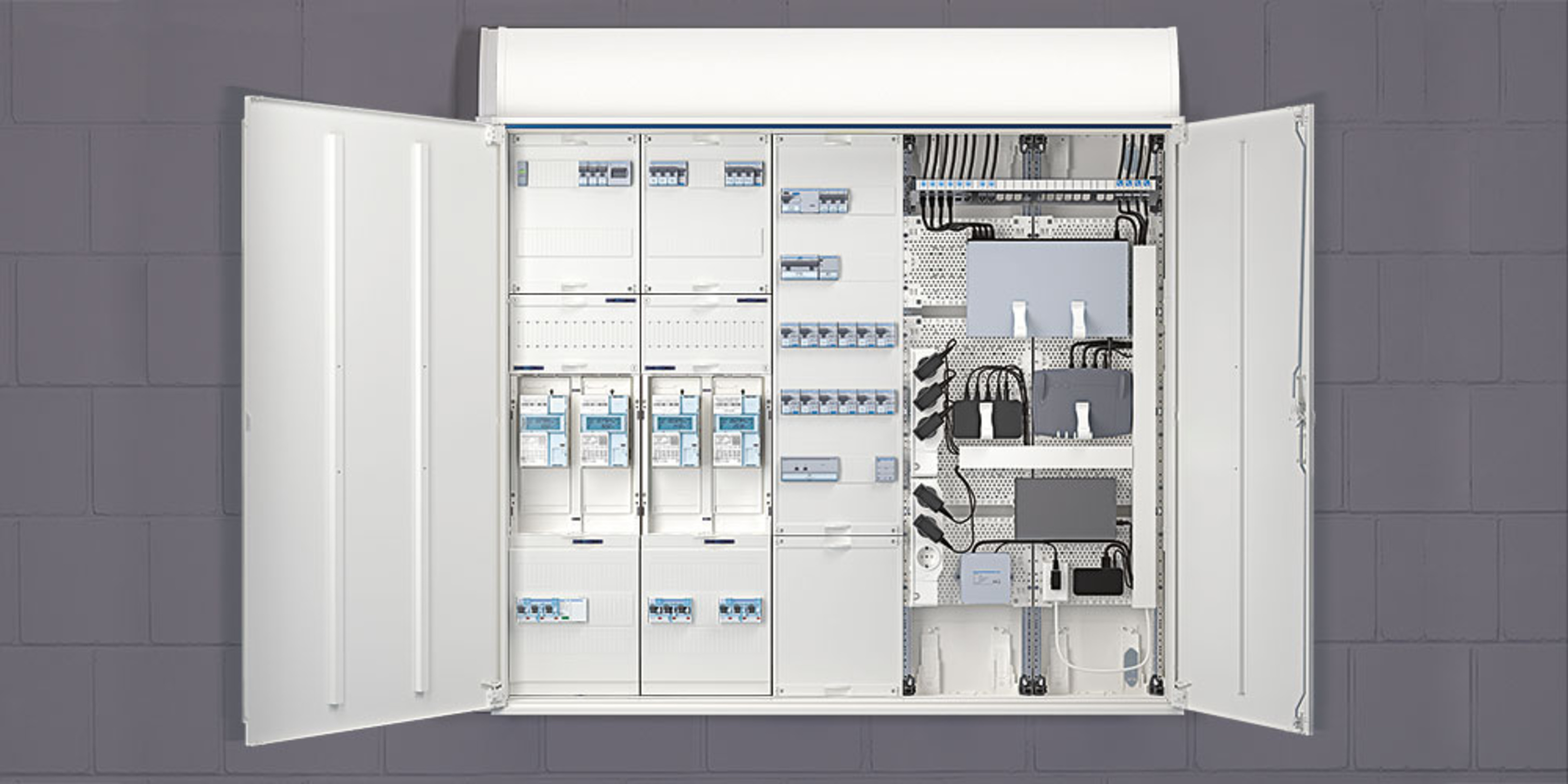 Technikzentrale bei Elektro-OVA-GmbH in Dornburg-Camburg