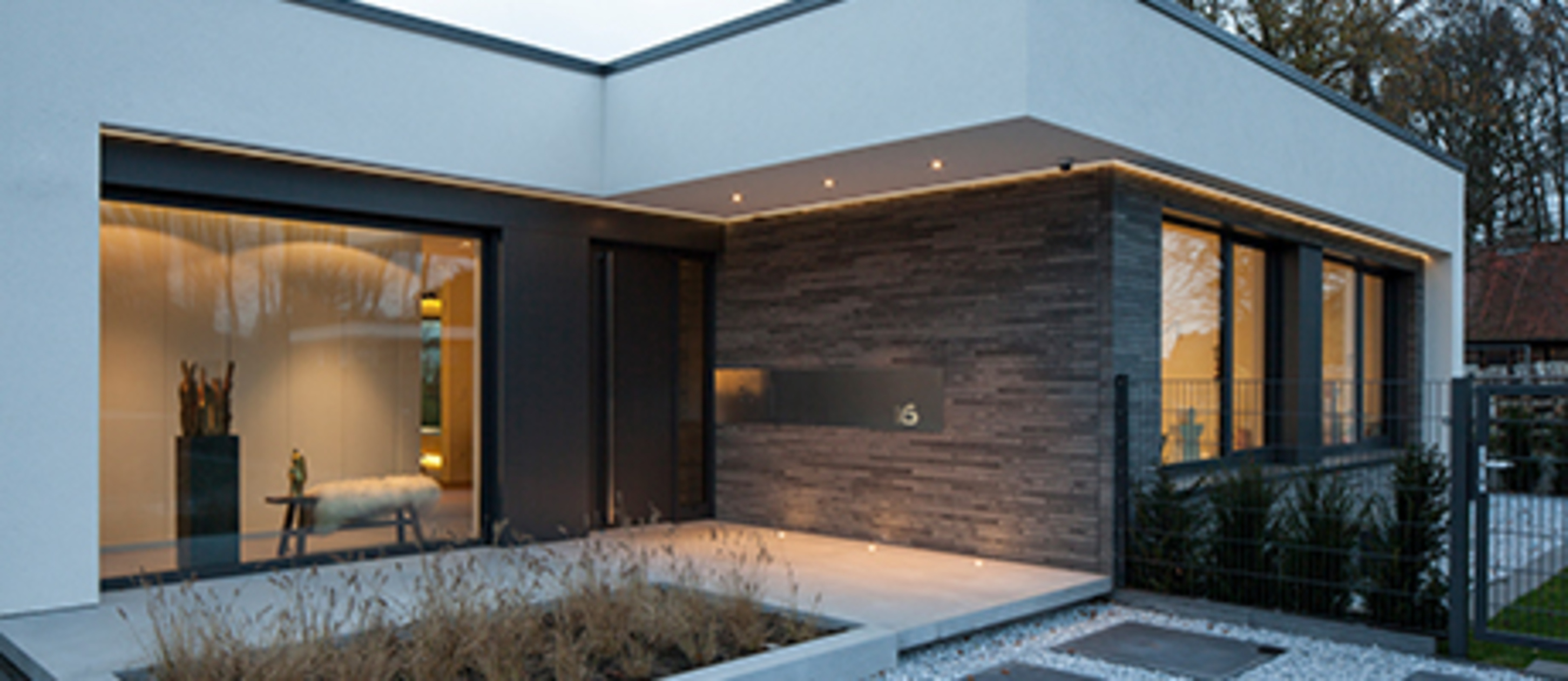 Außenleuchten bei Elektro-OVA-GmbH in Dornburg-Camburg