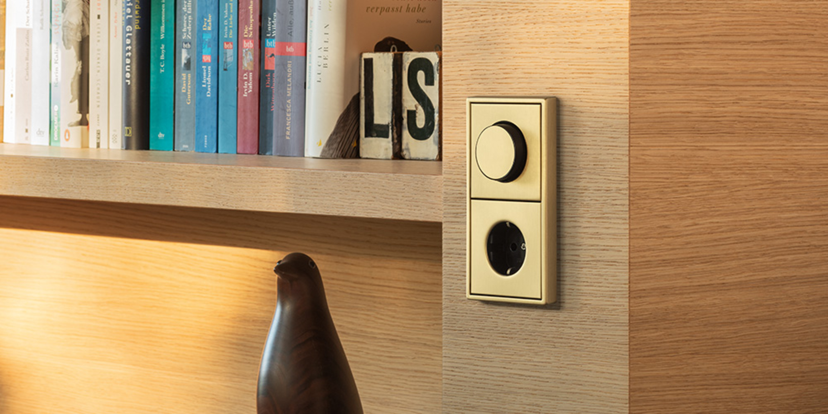 Drehdimmer-Abdeckungen bei Elektro-OVA-GmbH in Dornburg-Camburg