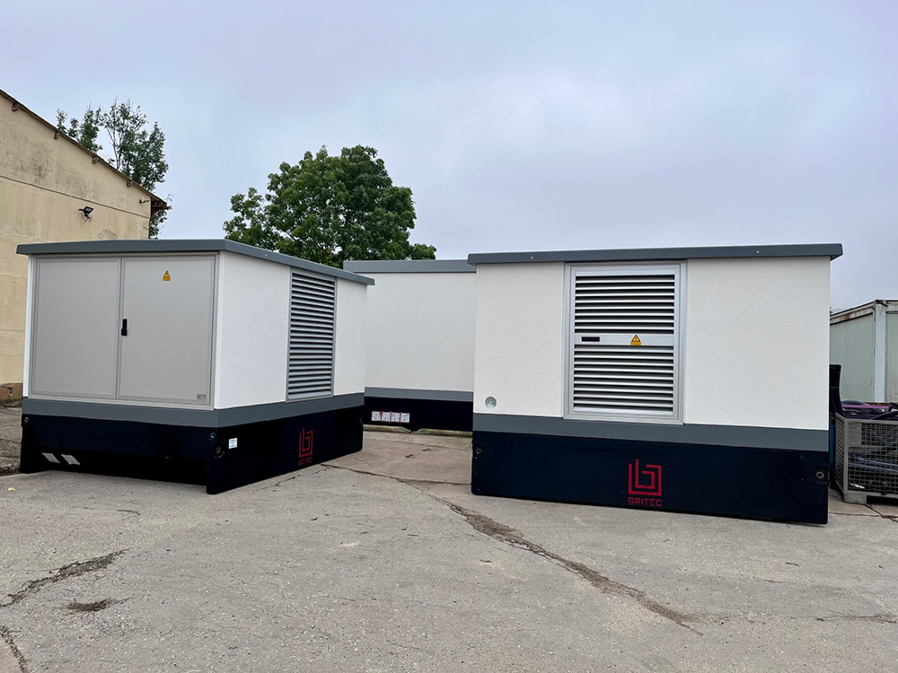 Trafostationen & Mittel&shy;spannungs&shy;anlagen bei Elektro-OVA-GmbH in Dornburg-Camburg
